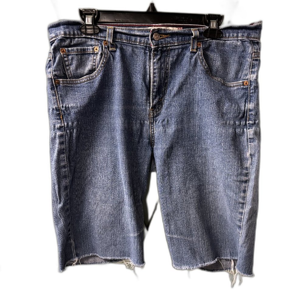 Levi's Classic Slim Levi's Capris Size 14 99%‎ Cotton